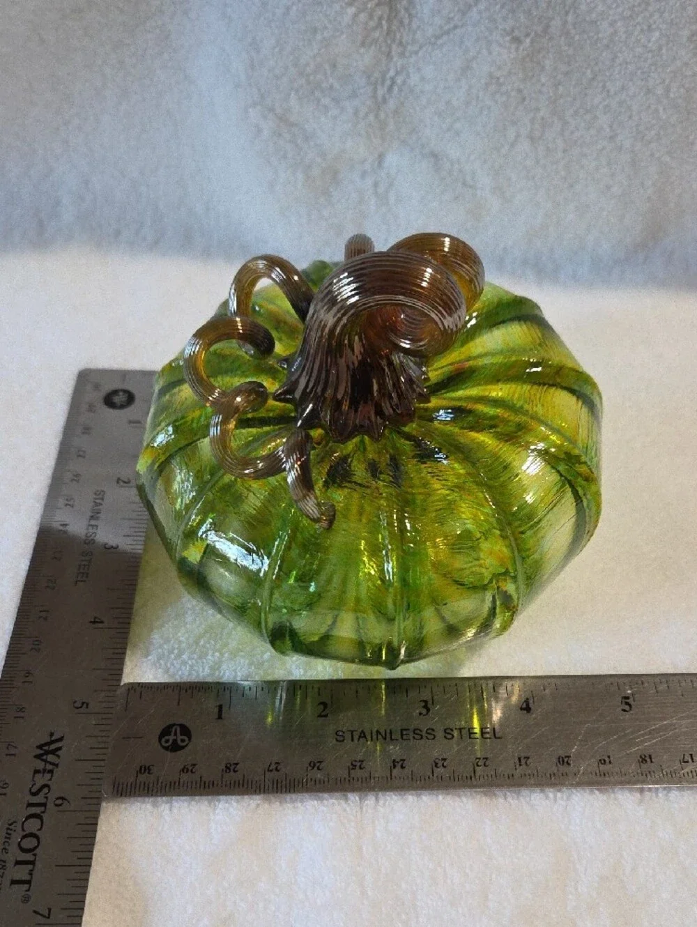 Luke Adams Glassblowing Studio Hand Blown Glass Pumpkin Green NWOT